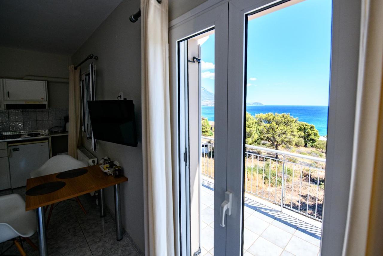 Pessada Bay Studios And Apartments Pesádha Eksteriør bilde