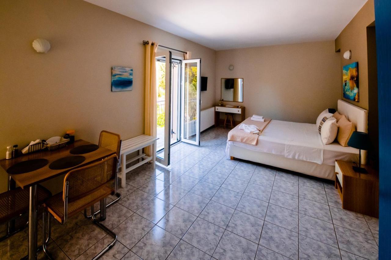 Pessada Bay Studios And Apartments Pesádha Eksteriør bilde